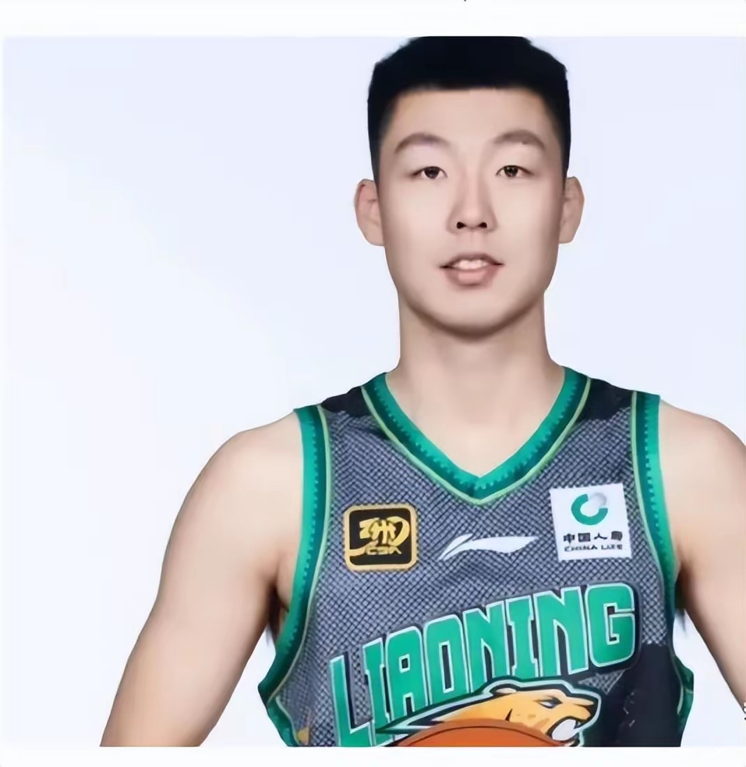aoa体育培训-上海男篮力克辽宁队，展示超强实力的简单介绍
