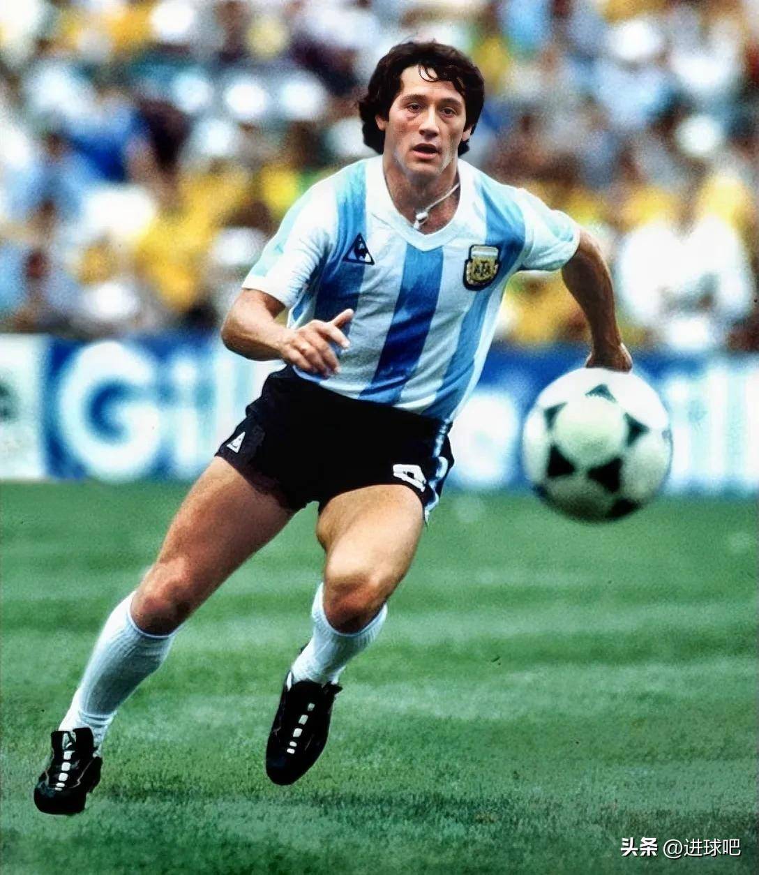 阿根廷队在国际赛事中发挥出色,取得重要胜利的简单介绍 阿根廷队在国际赛事中发挥出色,取得重要胜利的简单介绍