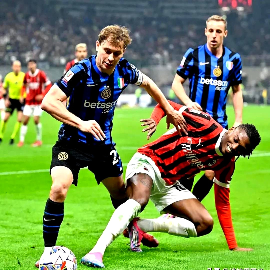 aoa体育活动-AC米兰后防线表现出色，稳固球队防守的简单介绍