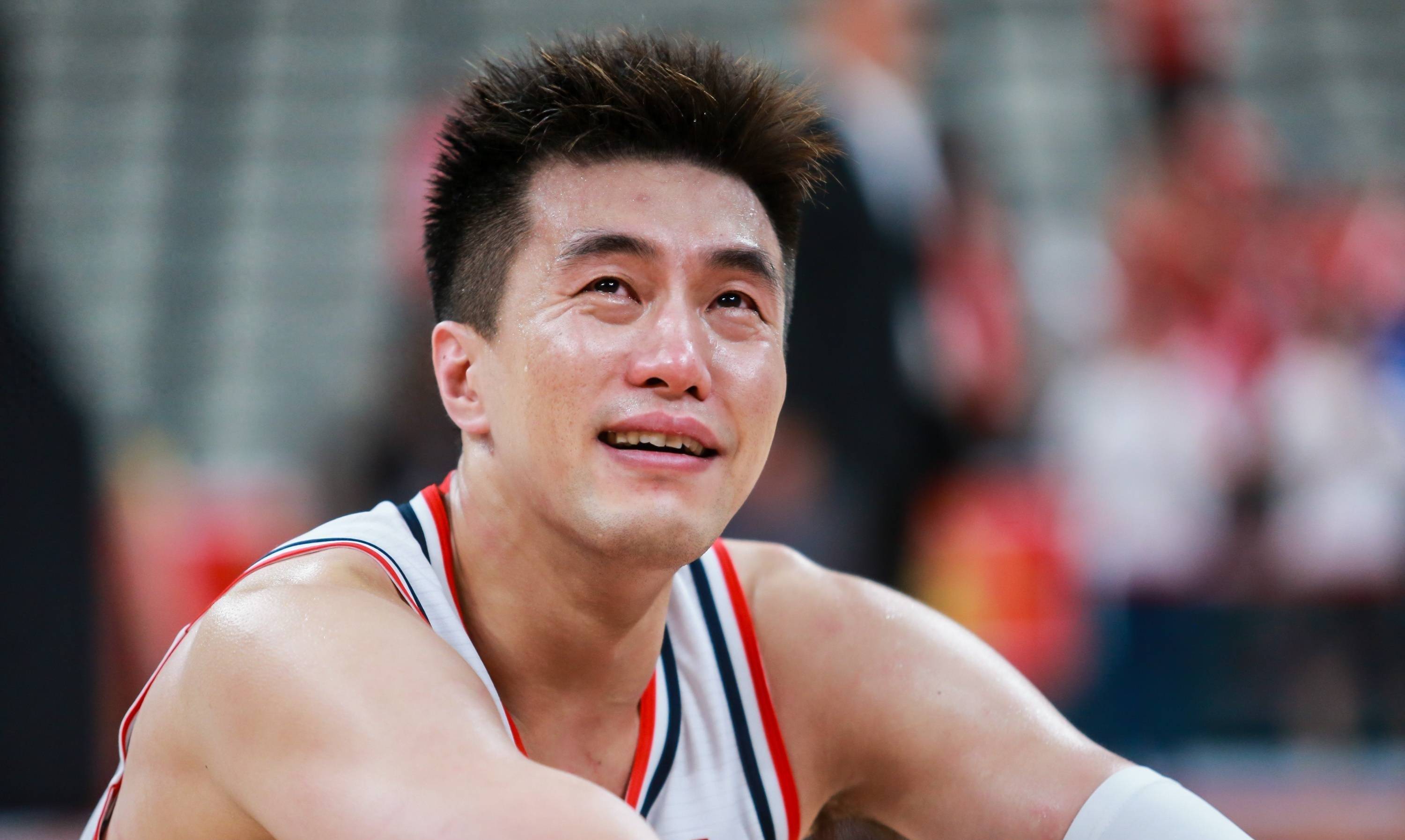 aoa体育视频-中国球员在国际篮球赛中崭露头角