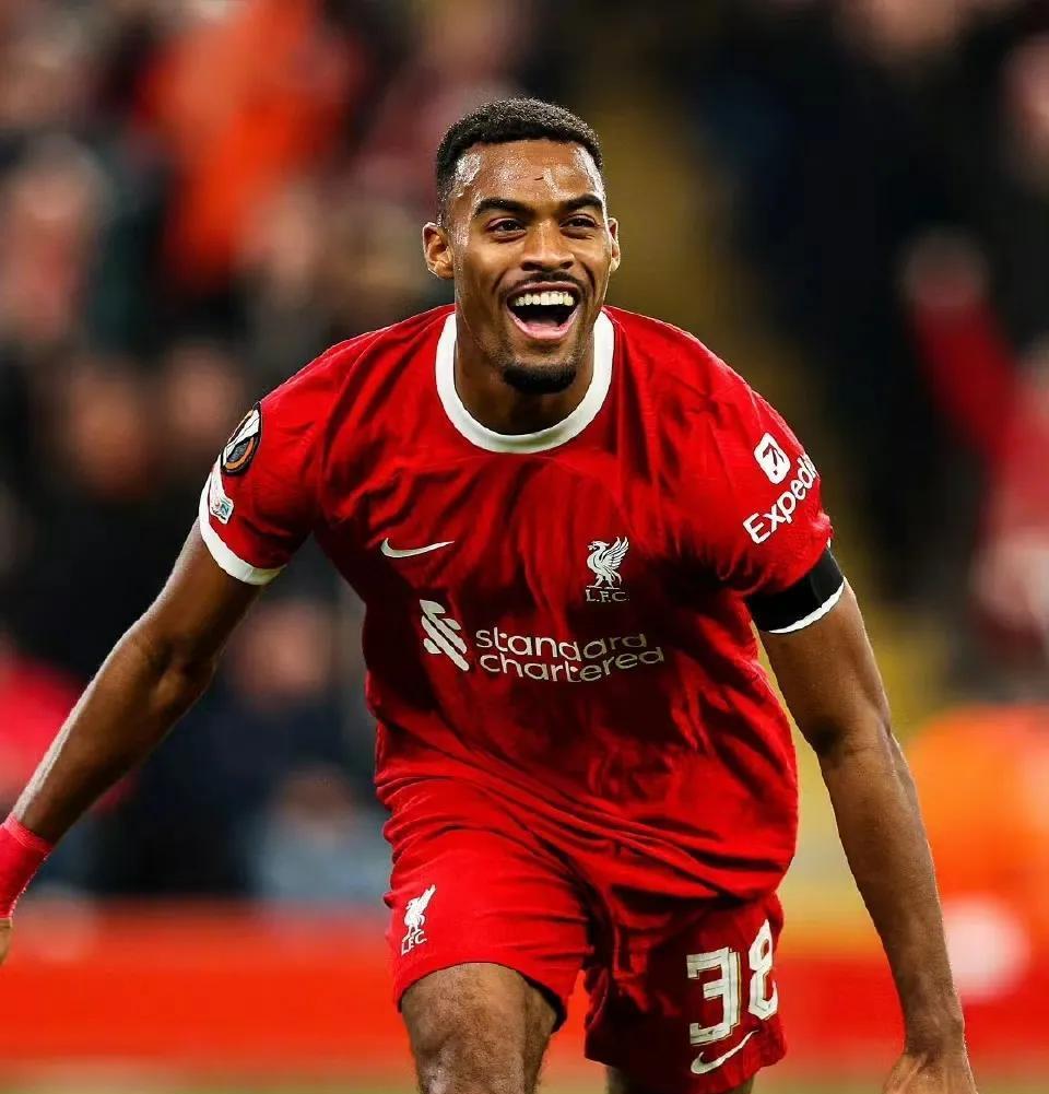 利物浦主场迎战卡尔蒂斯,锋线火力引爆看点 利物浦主场迎战卡尔蒂斯,锋线火力引爆看点