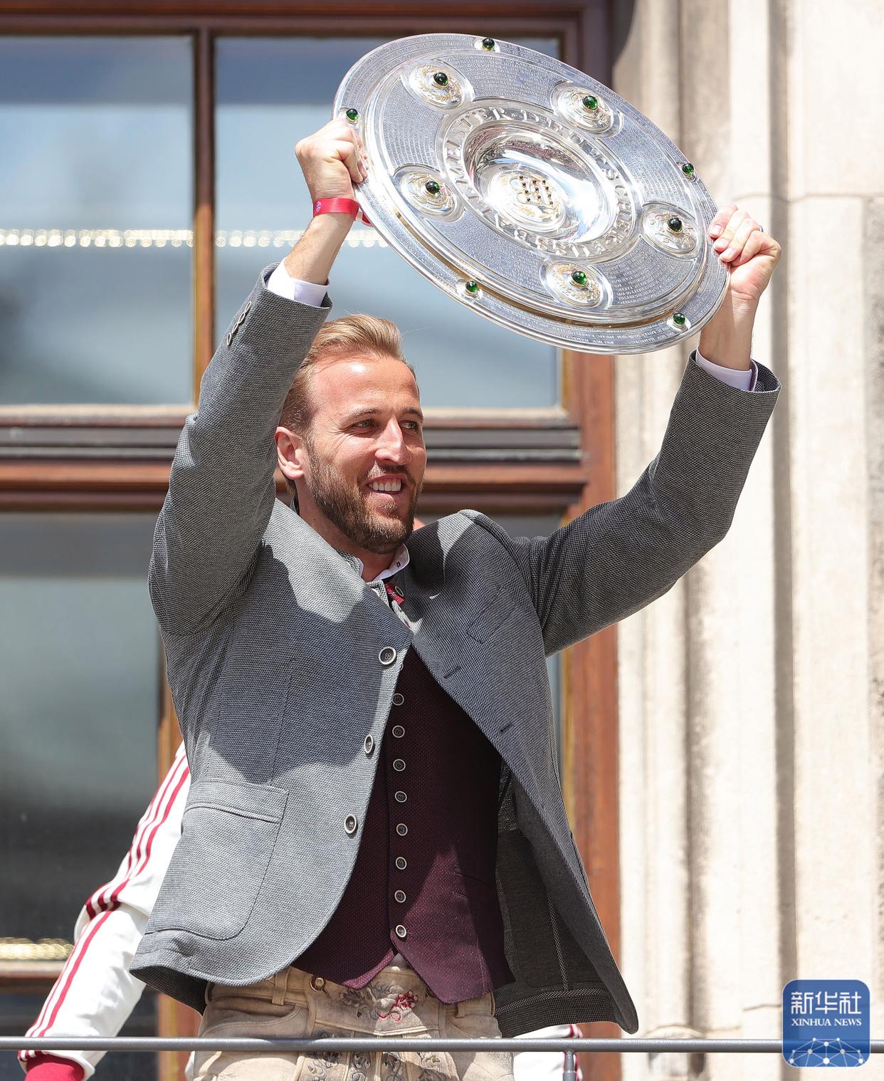 包含拜仁慕尼黑预备队大胜，青训工作持续进步的词条