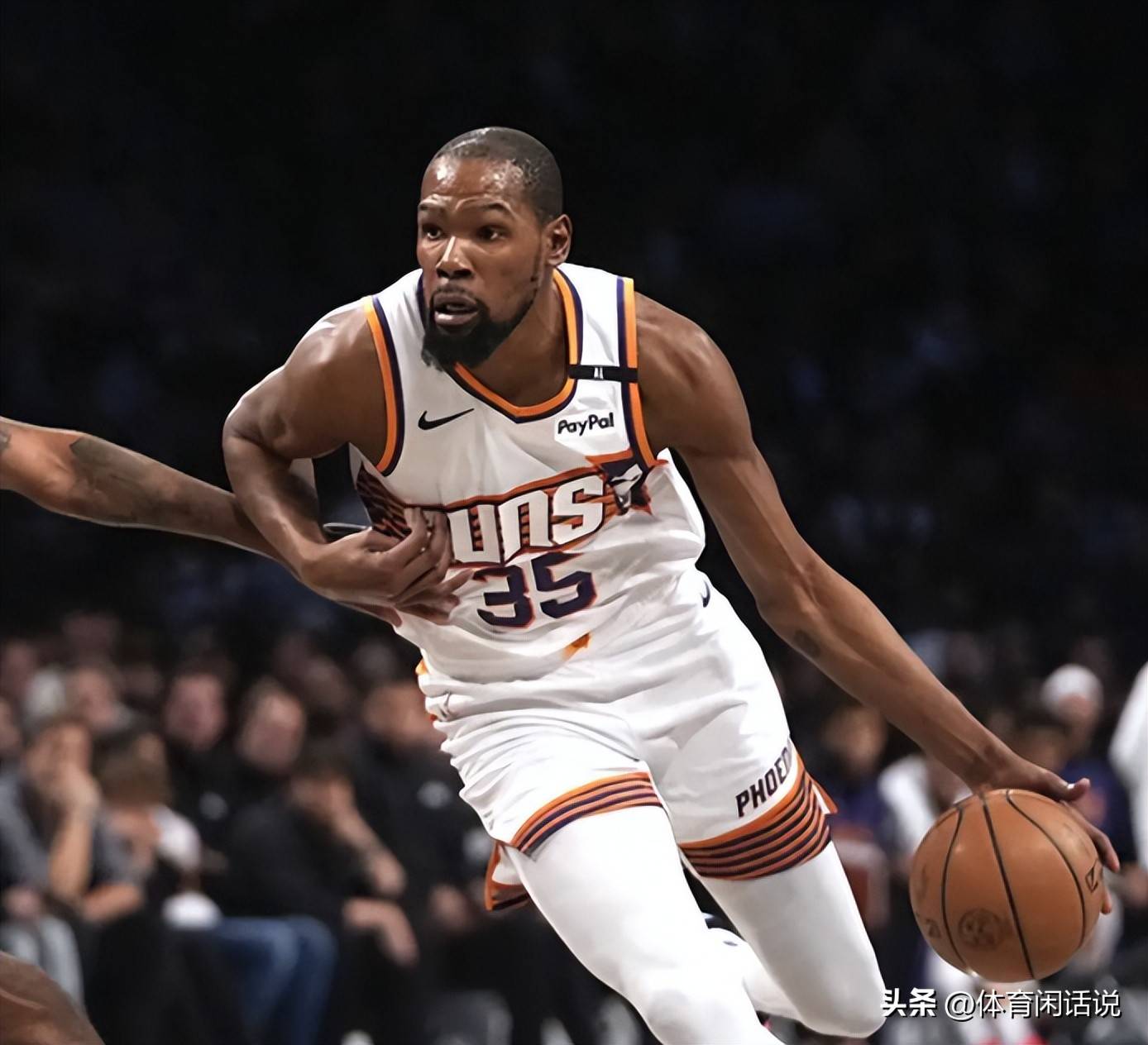 包含太阳队年轻球员表现突出，球队未来可期的词条