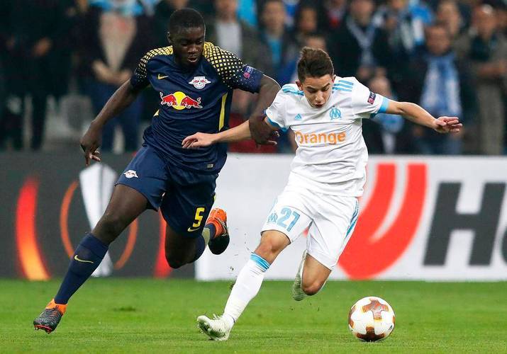 包含阿雅克肖保级压力骤增，法甲赛季困难重重的词条