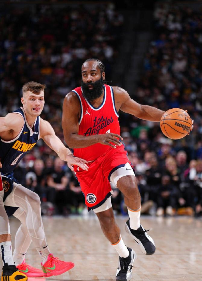 快船主帅荣膺最佳教练，战绩持续攀升！