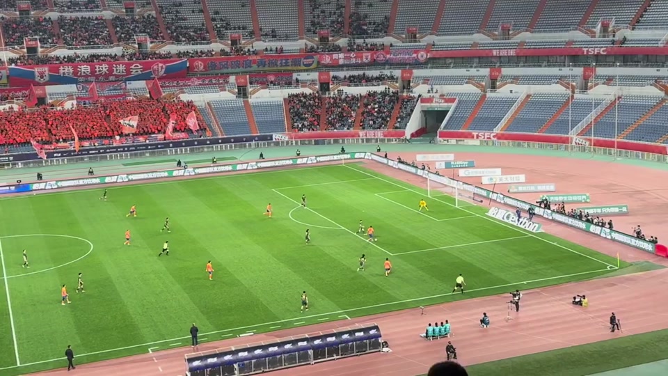 aoa体育直播-鲁能客场击败绿城，取得连胜