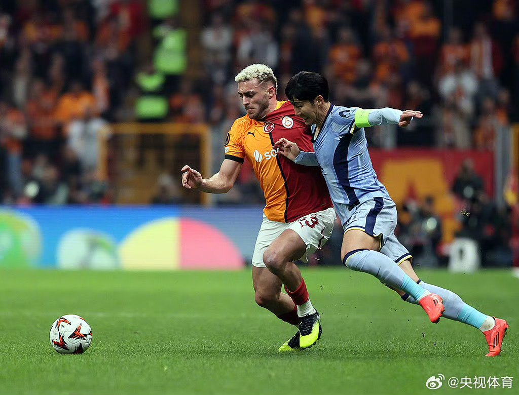 aoa体育官网-阿根廷前锋抵达欧洲俱乐部，准备迎接新挑战的简单介绍