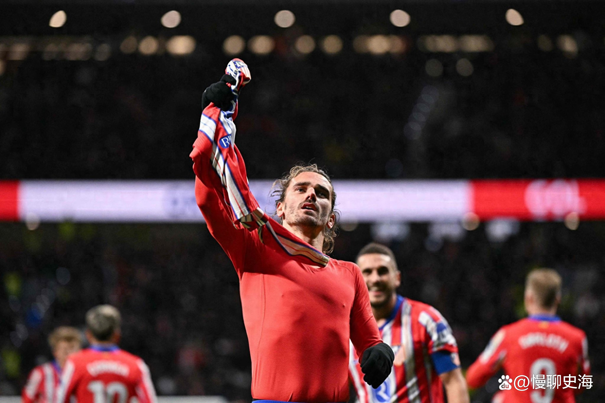 皇马后防失误,客场不敌塞维利亚 皇马后防失误,客场不敌塞维利亚